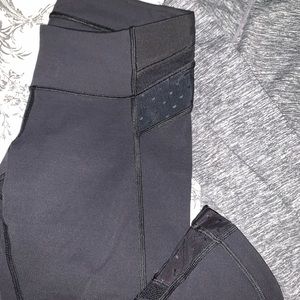 Lululemon cropped leggings with mesh